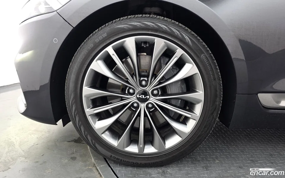 Kia K9 3.8 GDI AWD 2024 — миниатюра 5