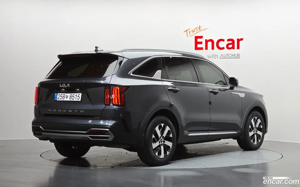 Kia Sorento 2.5T 2WD 2022 — миниатюра 2
