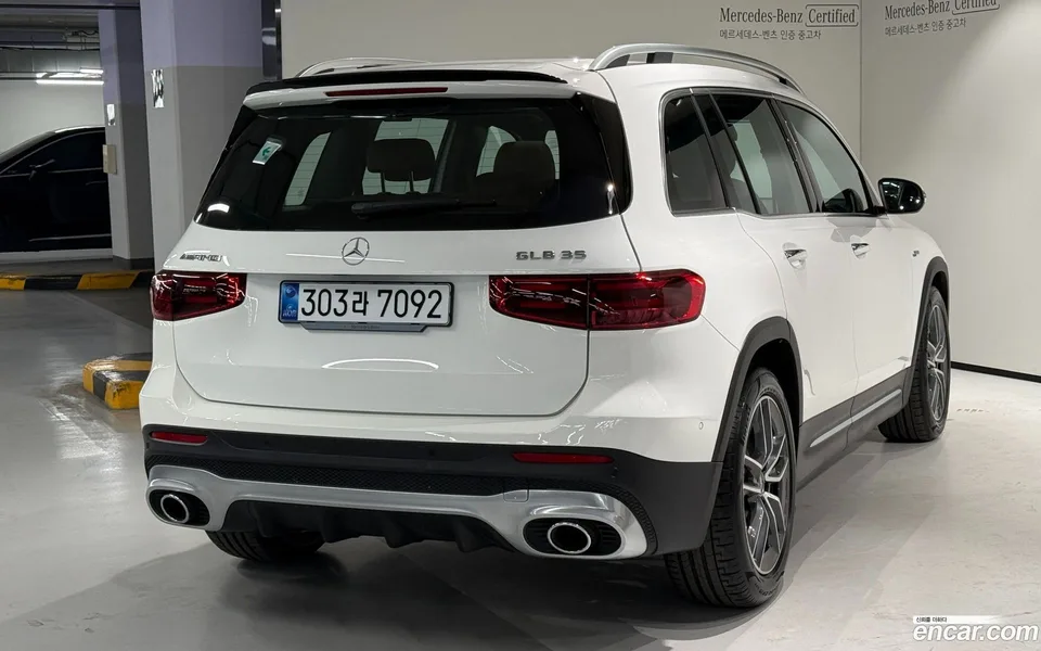 Mercedes-Benz GLB-Class AMG GLB35 4MATIC 2025 — миниатюра 4