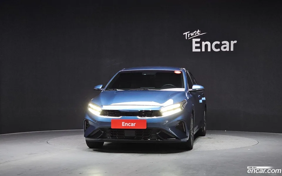 Kia K3 1.6 2023 — миниатюра 3