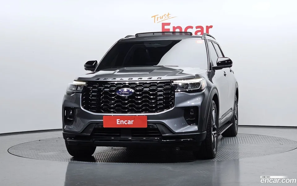 Ford Explorer 2.3 ST- 4WD 2024 — миниатюра 3