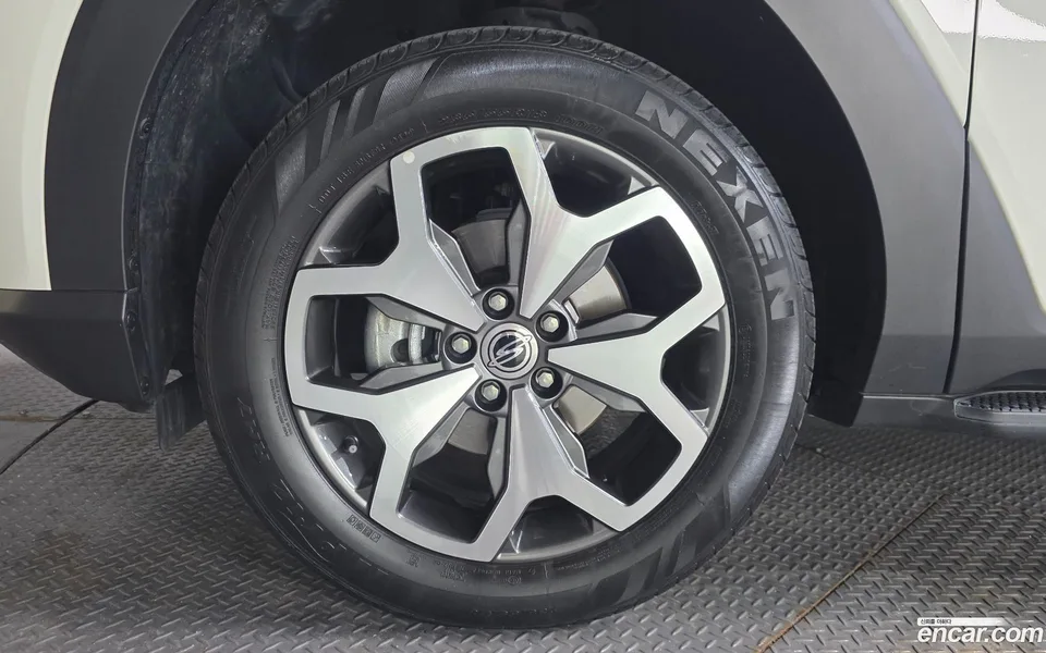 KG Mobility Torres 1.5 2WD 2022 — миниатюра 5