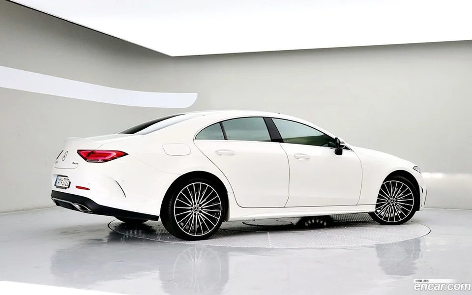 Mercedes-Benz CLS-Class CLS450 4MATIC AMG Line 2022 — миниатюра 4
