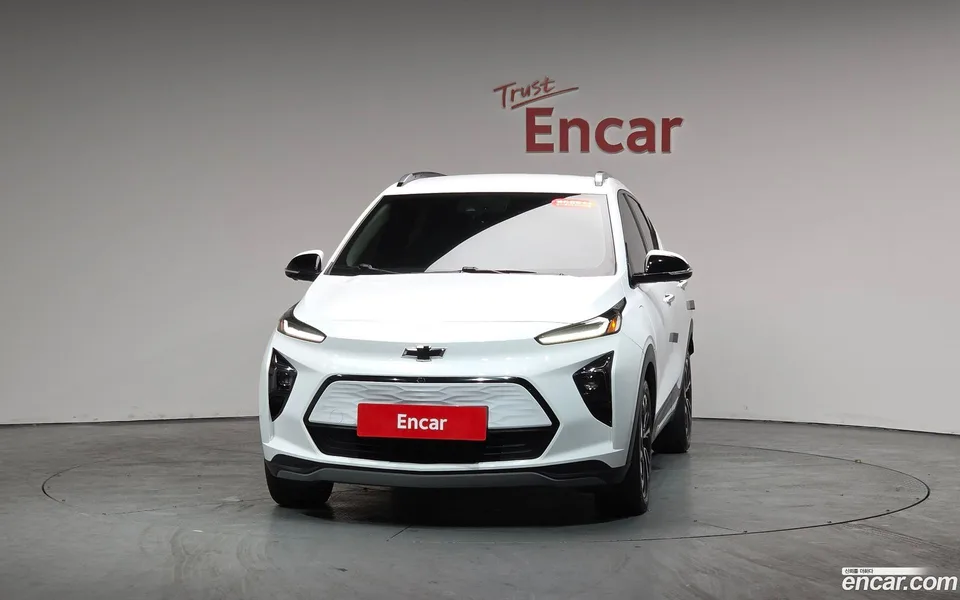 Chevrolet Bolt EUV 2023 — миниатюра 3