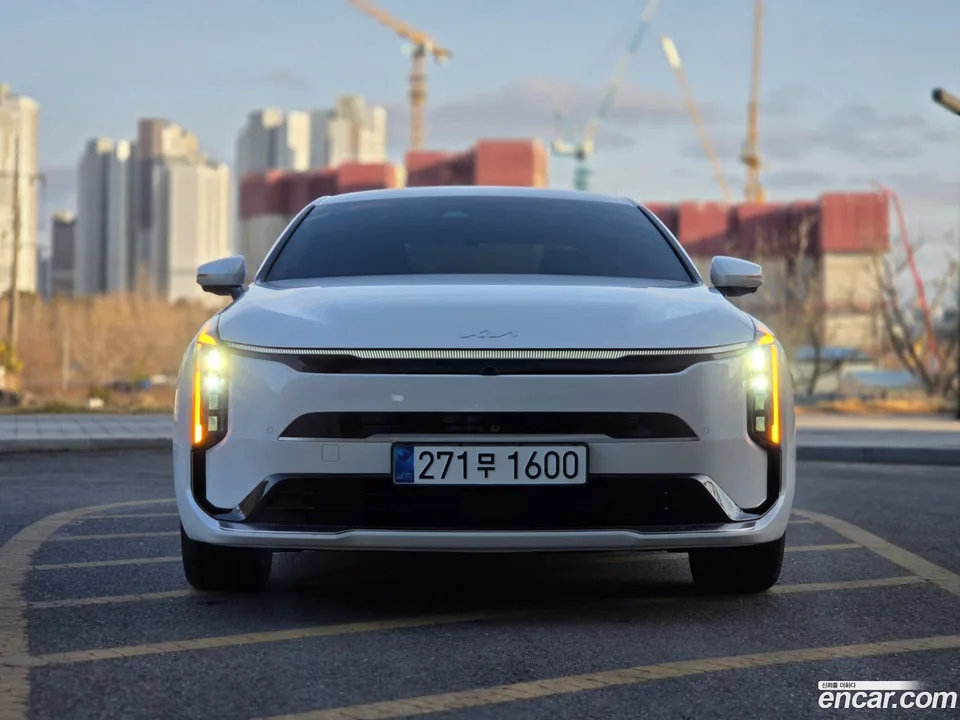 Kia K8 Hybrid 2025 — миниатюра 3