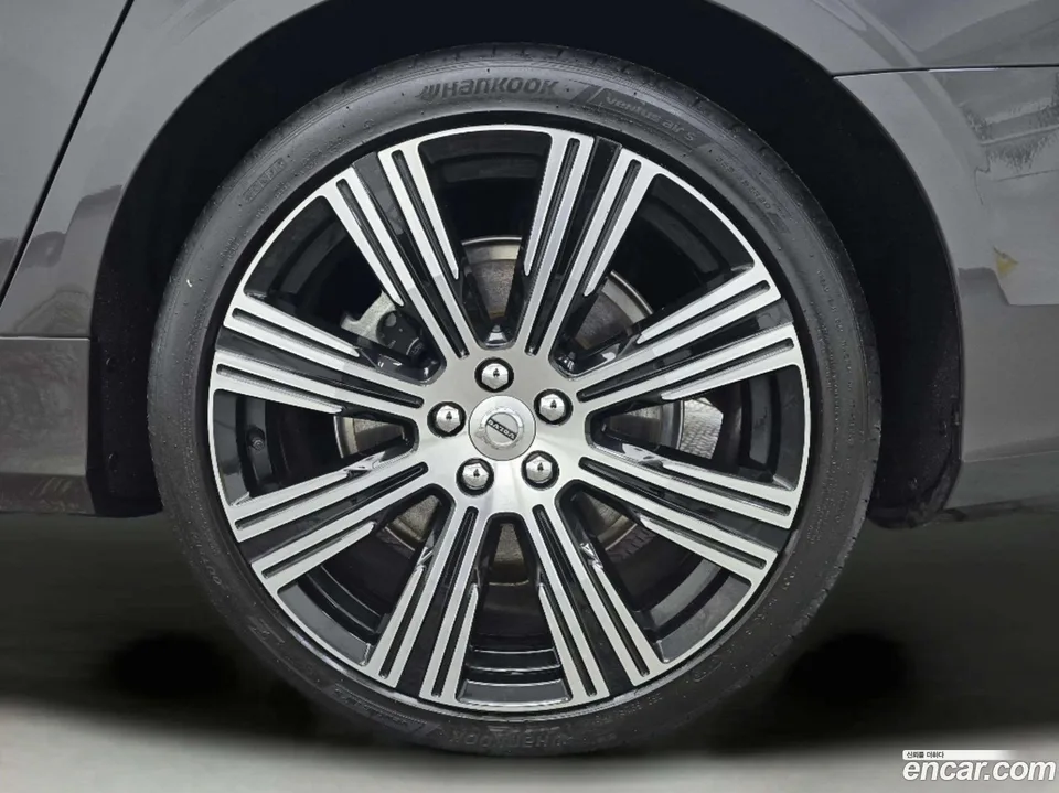 Volvo S90 B6 AWD 2024 — миниатюра 5