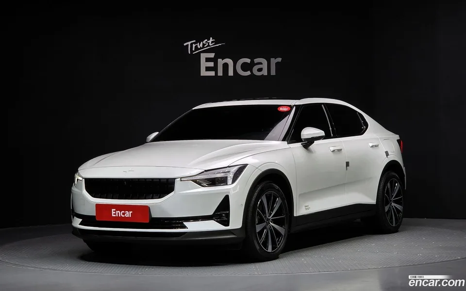 Polestar Polestar 2 2022 — фото 1, купить с доставкой в Москву