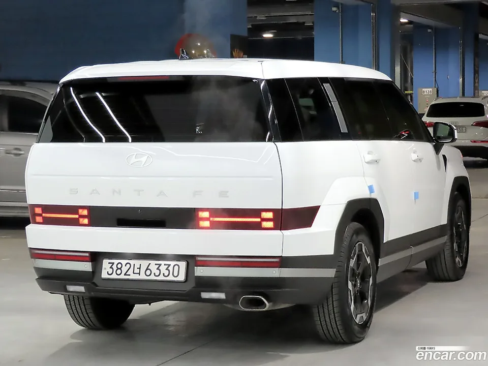 Hyundai SantaFe 2.5T 2WD 2023 — миниатюра 4