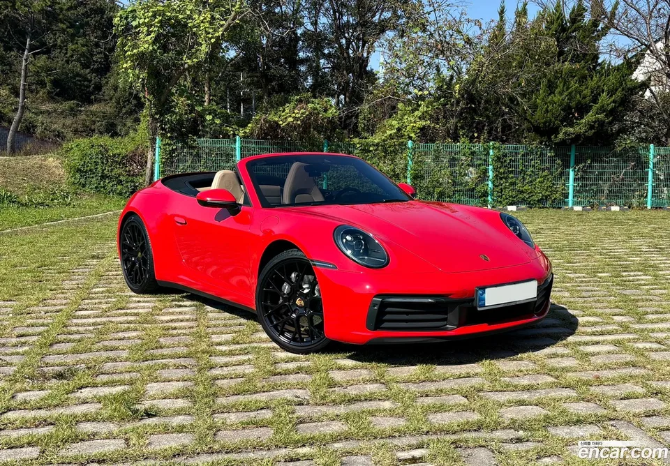 Porsche 911 (992) 2022 — миниатюра 4