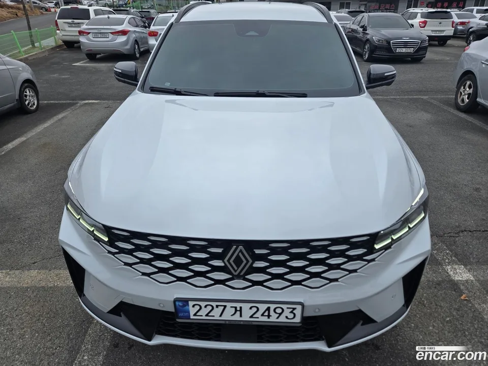 Renault Samsung Grand Koleos 1.5 E-TECH 2WD 2025 — миниатюра 3