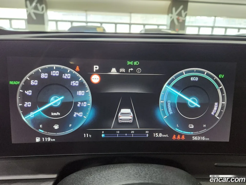 Kia Sportage Hybrid 2WD 2023 — миниатюра 4