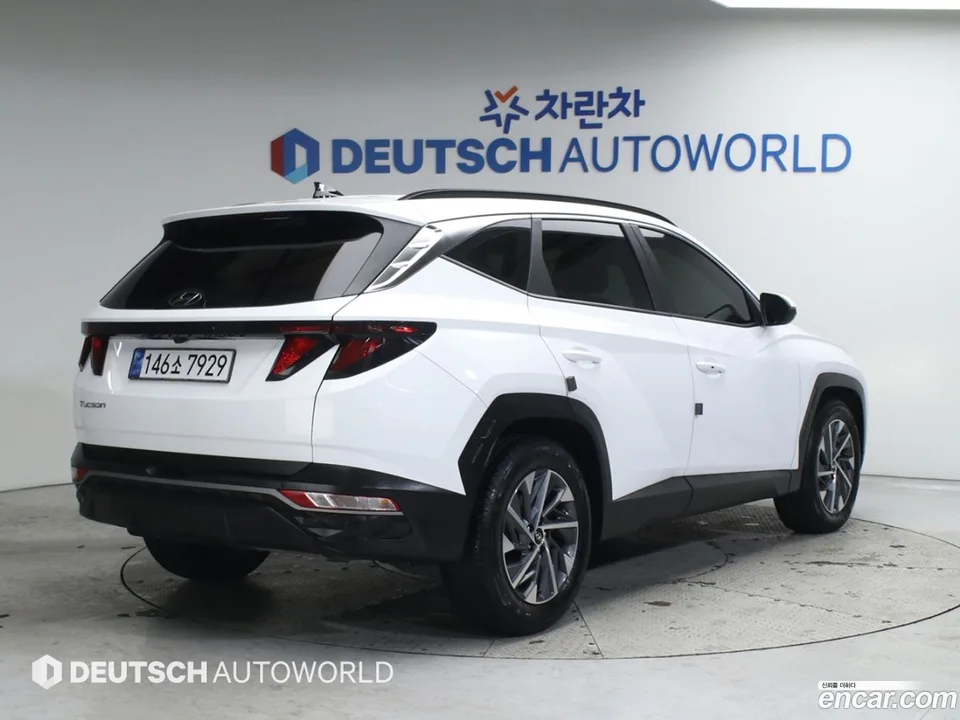 Hyundai Tucson 2.0 2WD 2022 — миниатюра 2