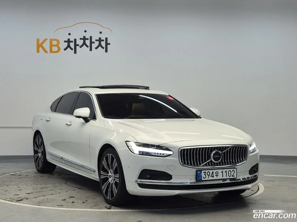 Volvo S90 B6 AWD 2022 — миниатюра 4