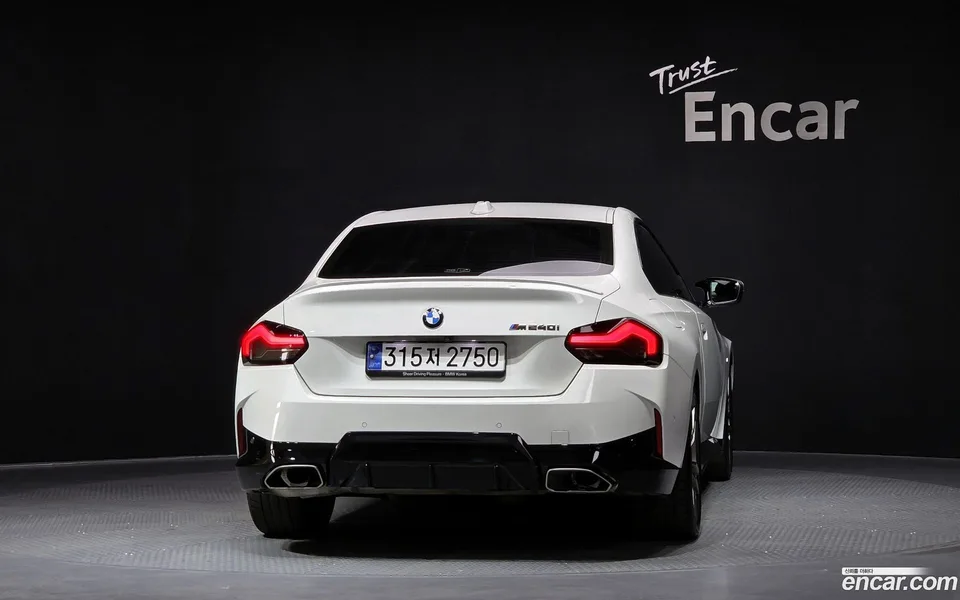 BMW 2 Series M240i xDrive 2023 — миниатюра 4