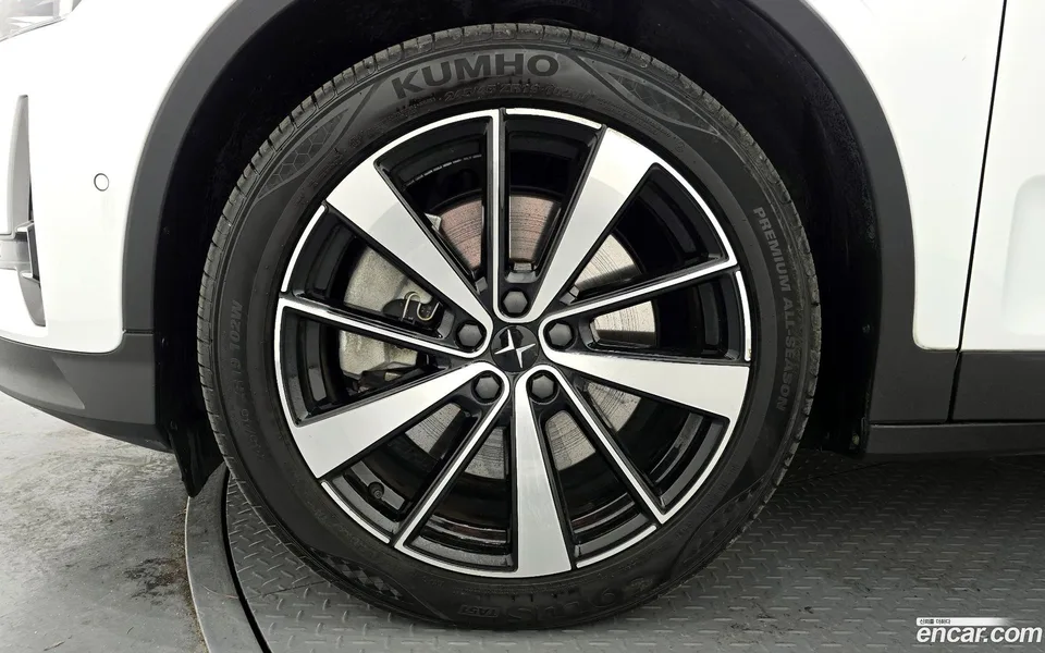 Polestar Polestar 2 2022 — миниатюра 5