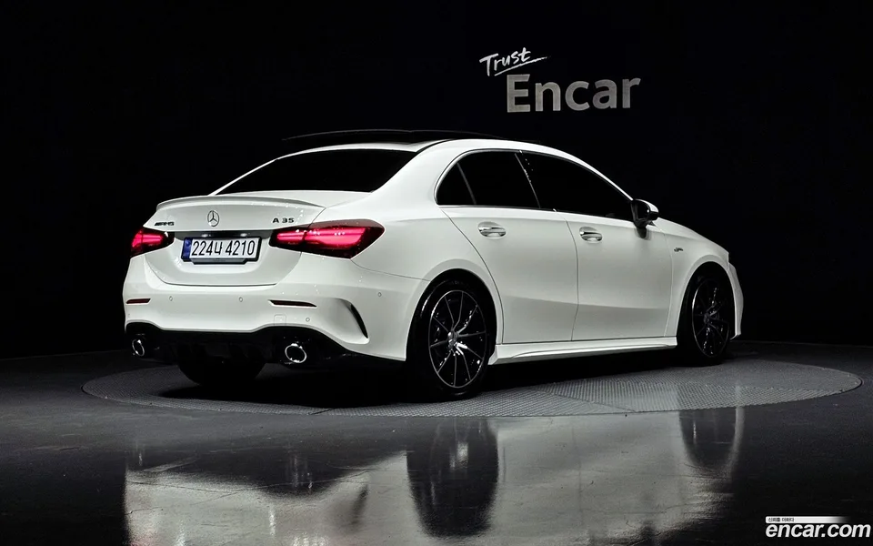 Mercedes-Benz A-Class AMG A35 4MATIC 2024 — миниатюра 2