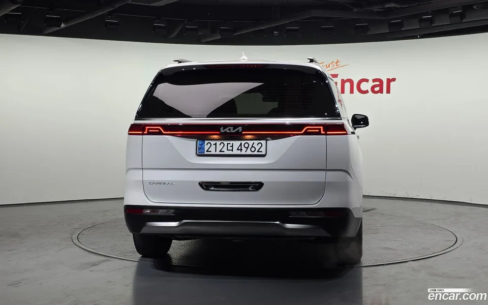 Kia Carnival 9 2023 — миниатюра 4