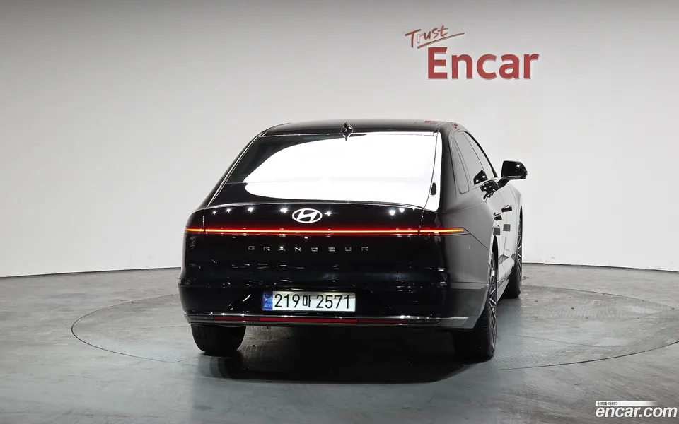Hyundai Grandeur 2.5 2WD 2024 — миниатюра 4
