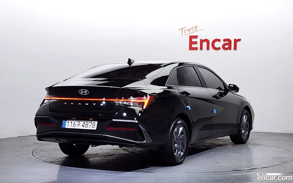 Hyundai Avante CN7 1.6 2024 — миниатюра 2