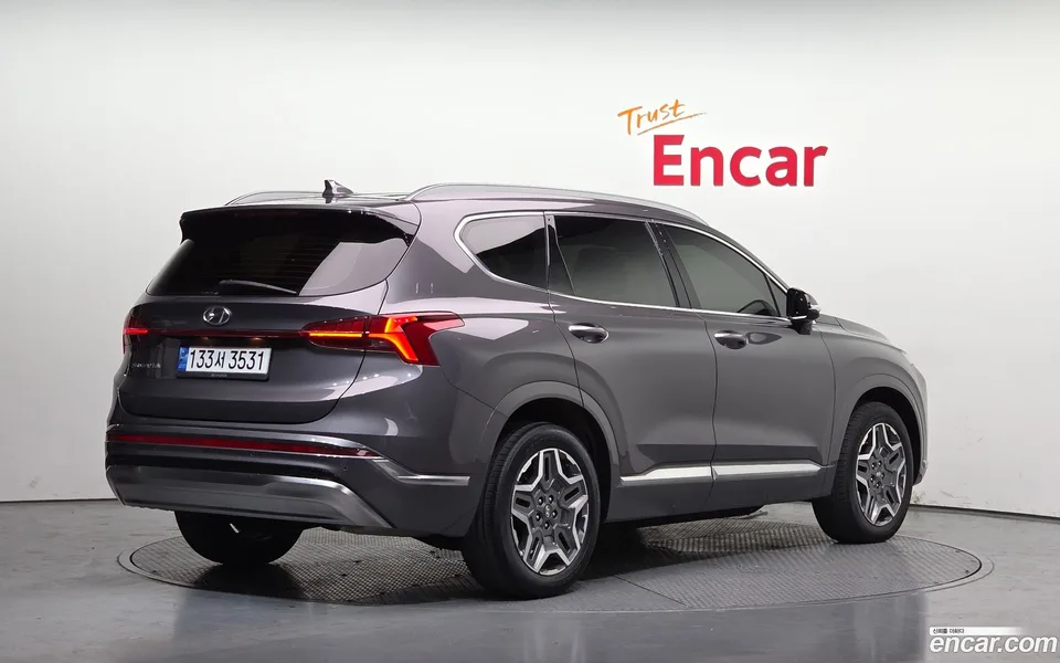Hyundai Santa Fe HEV 1.6 2WD 2022 — миниатюра 2