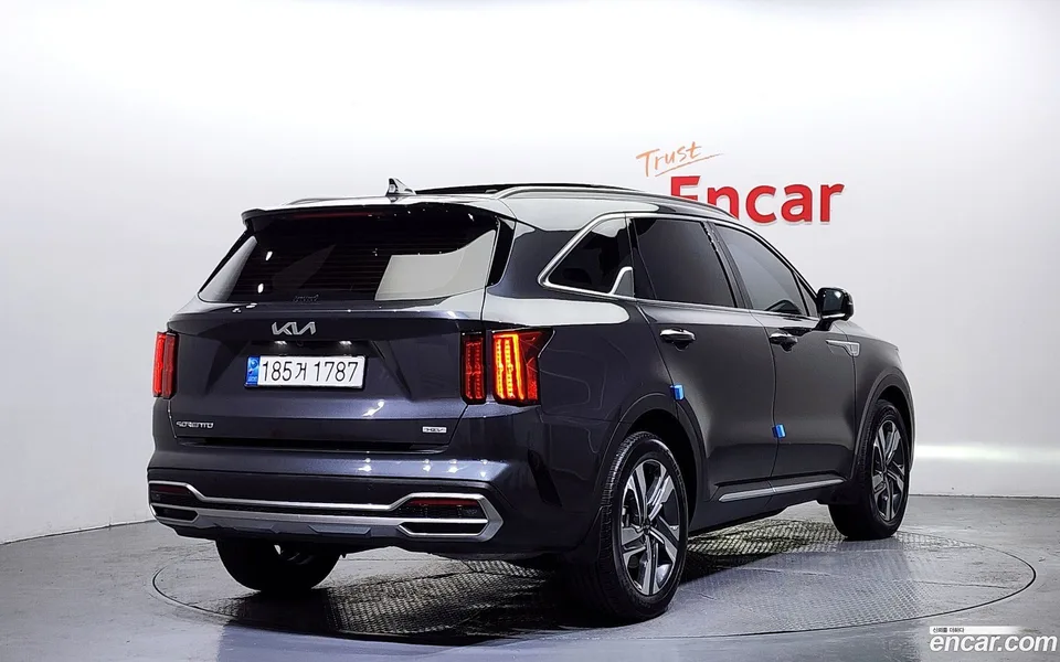 Kia Sorento HEV 1.6 2WD 2022 — миниатюра 2