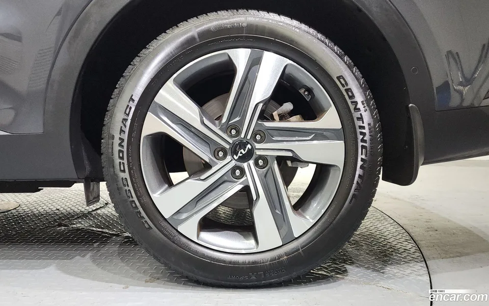 Kia Sorento HEV 1.6 2WD 2022 — миниатюра 5