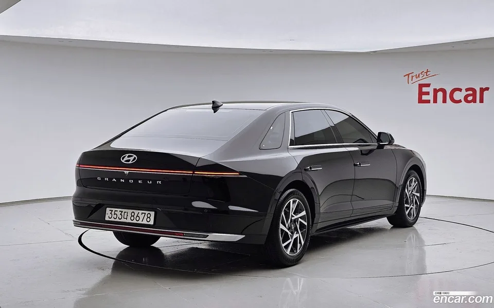 Hyundai Grandeur 3.5 2WD 2023 — миниатюра 2