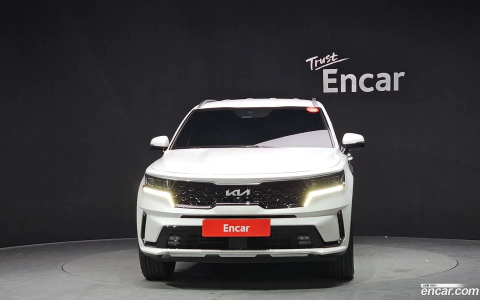 Kia Sorento HEV 1.6 2WD 2023 — миниатюра 3