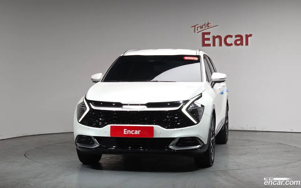 Kia Sportage Hybrid 2WD 2024 — миниатюра 3