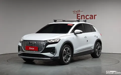 Audi Q4 e-tron 2023 buy in Moscow