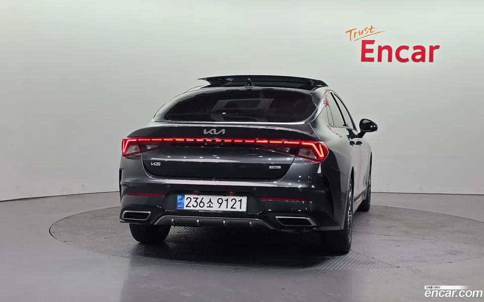 Kia K5 Hybrid 2023 — миниатюра 4