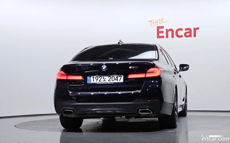 BMW 5 Series 530i M 2023 — миниатюра 4