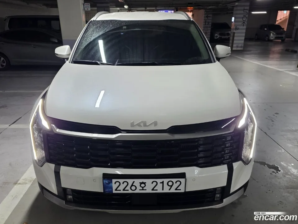 Kia Sportage 1.6 2WD 2025 — фото 1, купить с доставкой в Москву