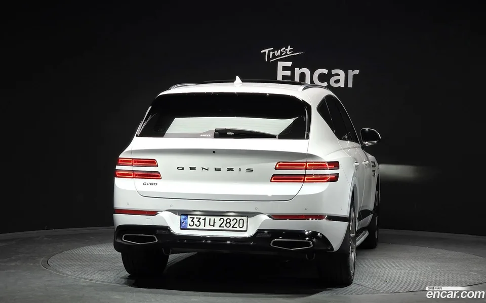 Genesis GV80 2.5T 2WD 2023 — миниатюра 4