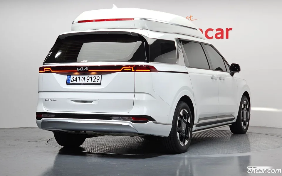 Kia Carnival 7 2022 — миниатюра 2