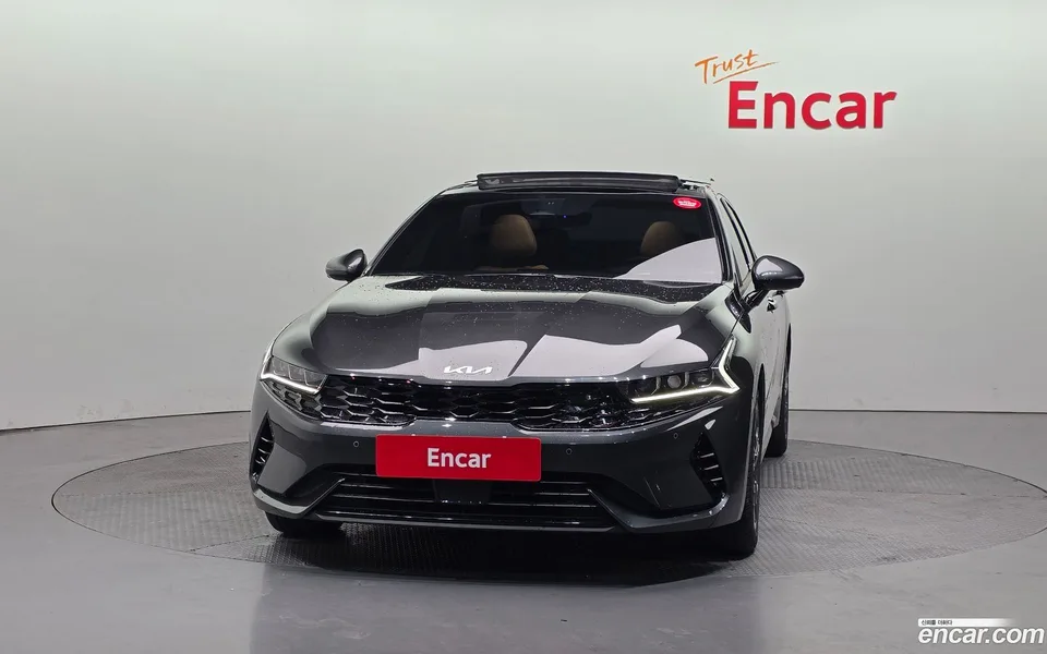 Kia K5 Hybrid 2023 — миниатюра 3