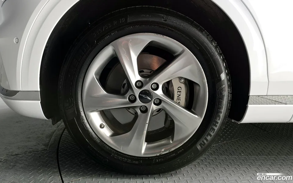 Genesis GV70 2.5T 2WD 2024 — миниатюра 5