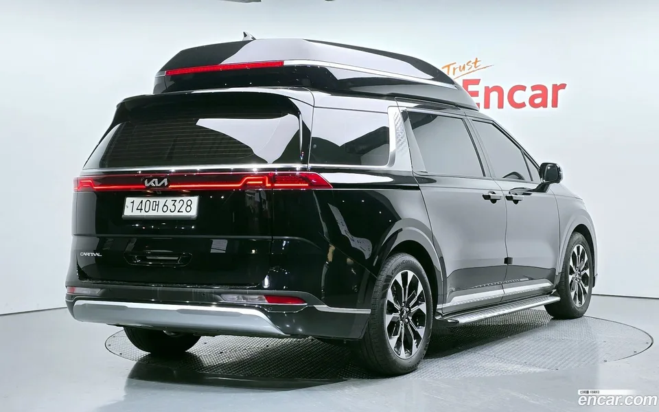 Kia Carnival 7 2022 — миниатюра 2