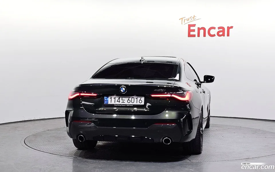 BMW 4 Series 420i M 2022 — миниатюра 4