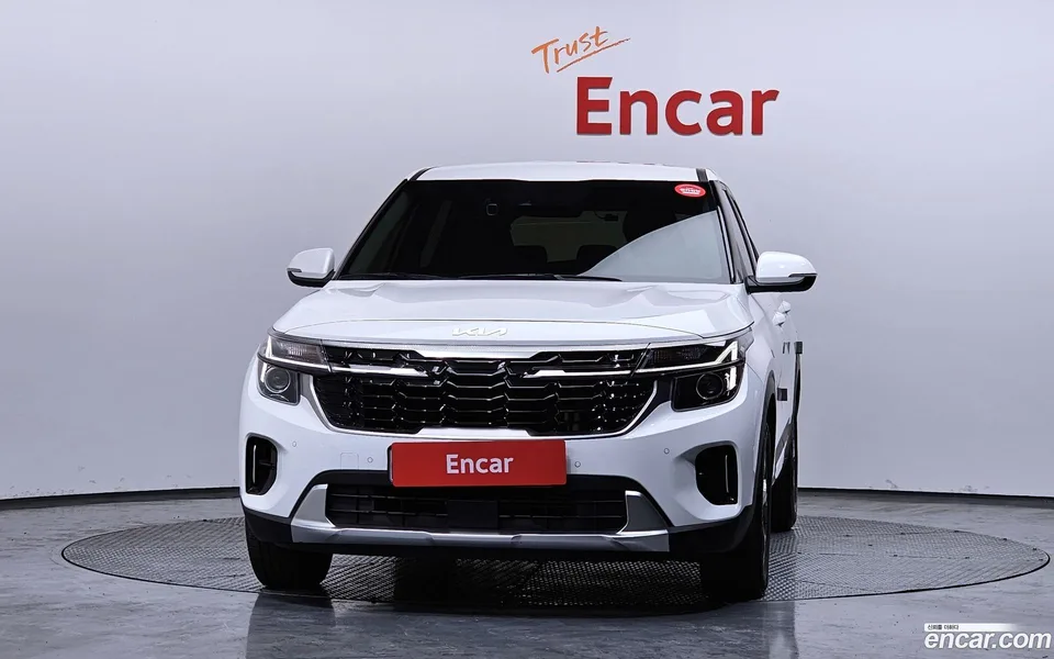 Kia Seltos 1.6 2WD 2024 — миниатюра 3
