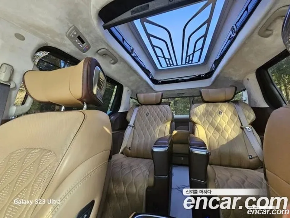 Kia Carnival 9 () 2022 — миниатюра 3