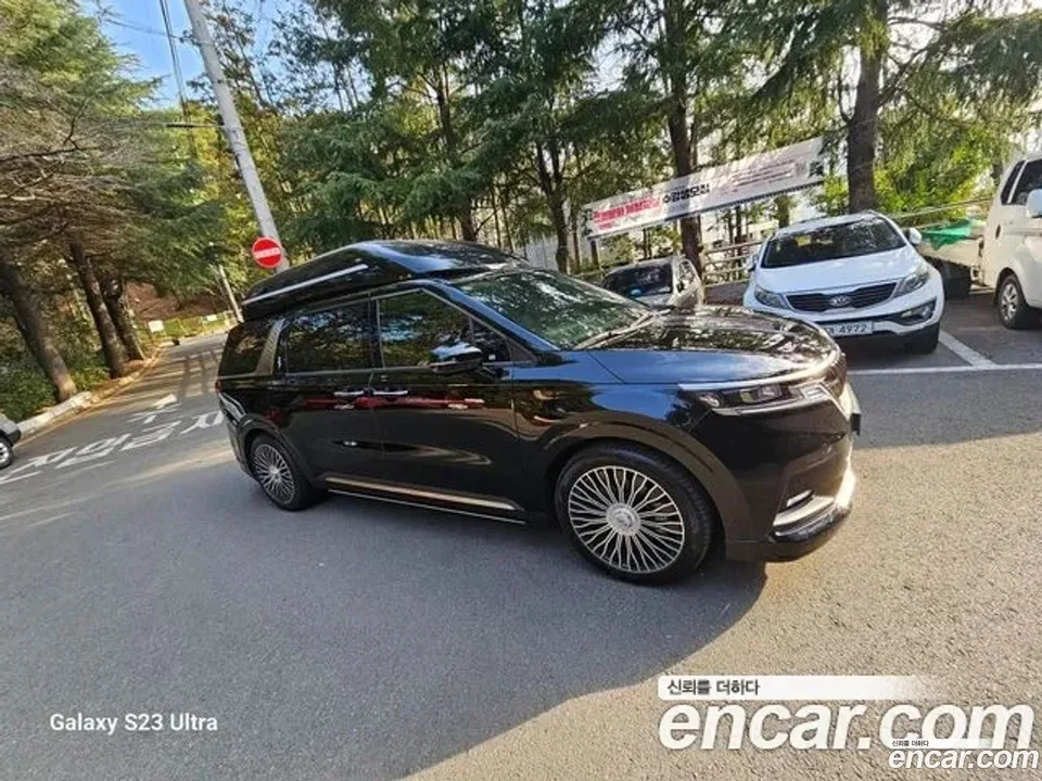 Kia Carnival 9 () 2022 — миниатюра 5