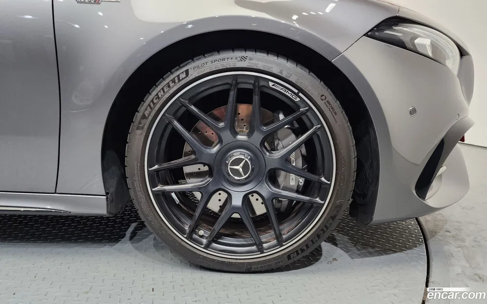 Mercedes-Benz A-Class AMG A45 4MATIC+ 2023 — миниатюра 5