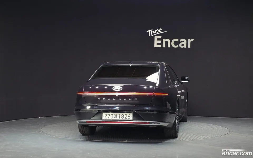 Hyundai Grandeur Hybrid 2023 — миниатюра 4