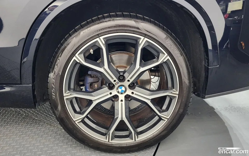 BMW X5 xDrive 30d M 2022 — миниатюра 5