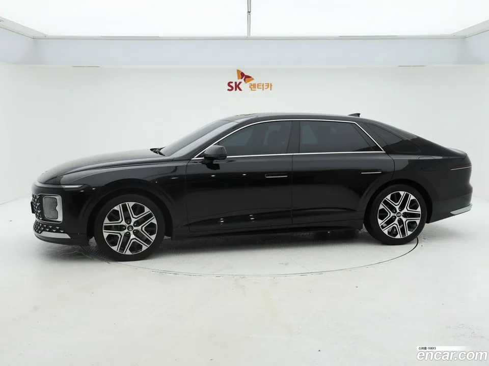 Hyundai Grandeur 2.5 2WD 2023 — миниатюра 2