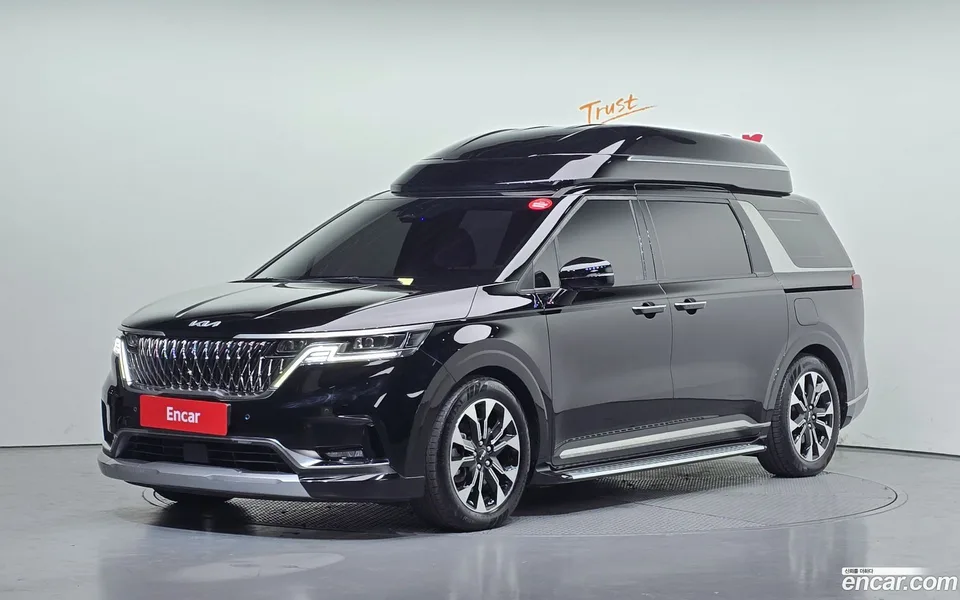 Kia Carnival 9 2022 — фото 1, купить с доставкой в Москву