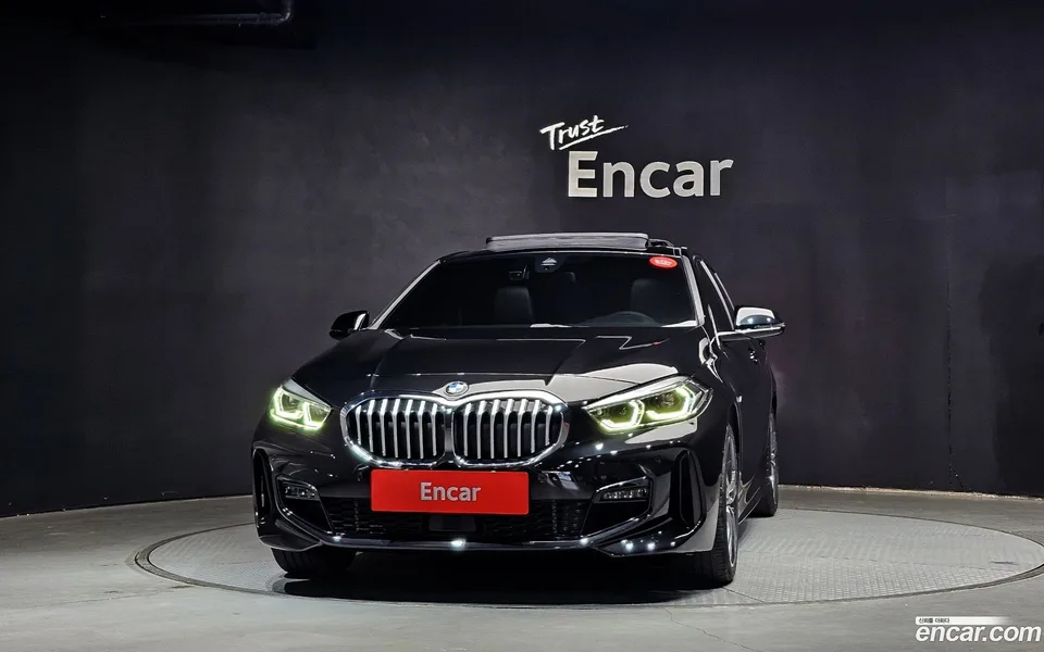 BMW 1 Series 120i M 2024 — миниатюра 3