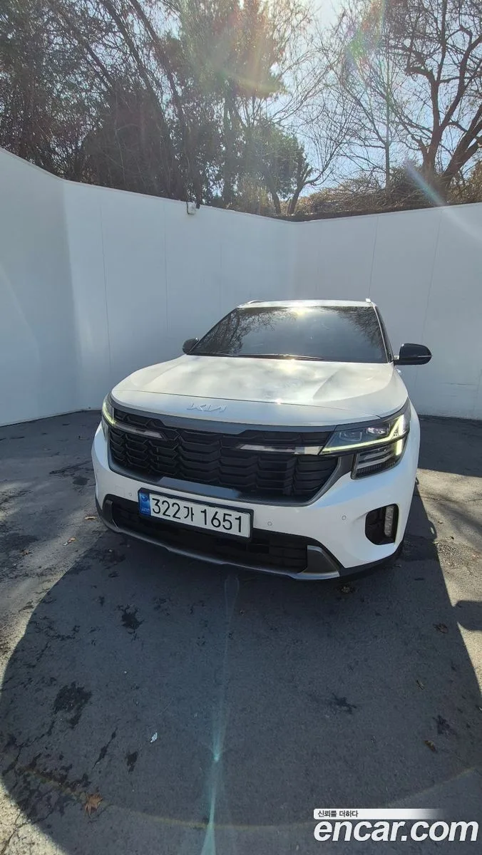 Kia Seltos 2.0 2WD 2023 — миниатюра 3