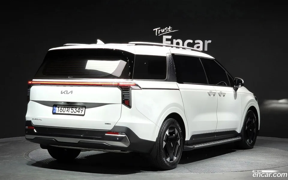 Kia Carnival HEV 9 2024 — миниатюра 2